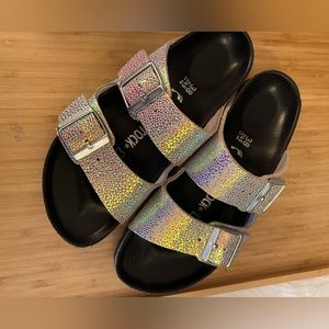 Rare! Ombré pearl Birkenstocks Arizona worn once. Limited edition color. 38